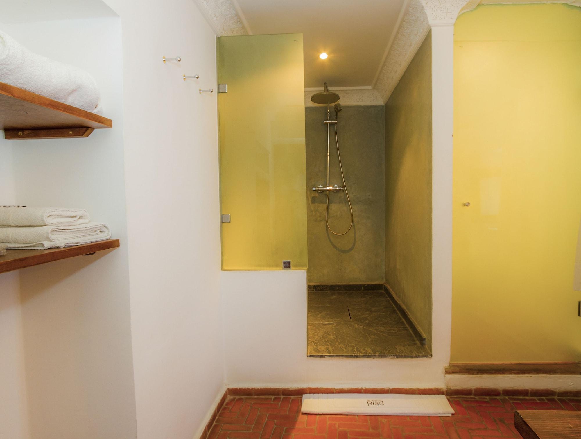 Hotel Blanco Riad Тетуан Экстерьер фото